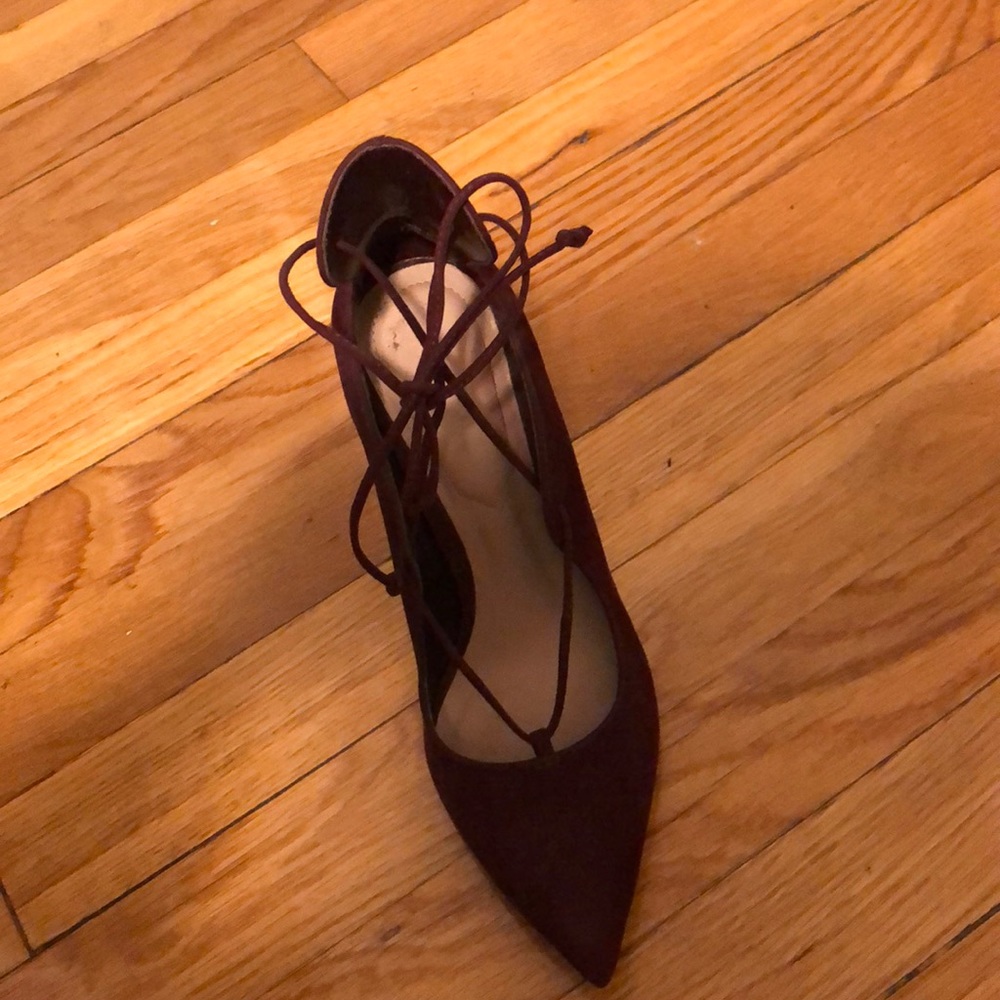 Maroon Aldo Size 7.5 Tie Up Pumps
